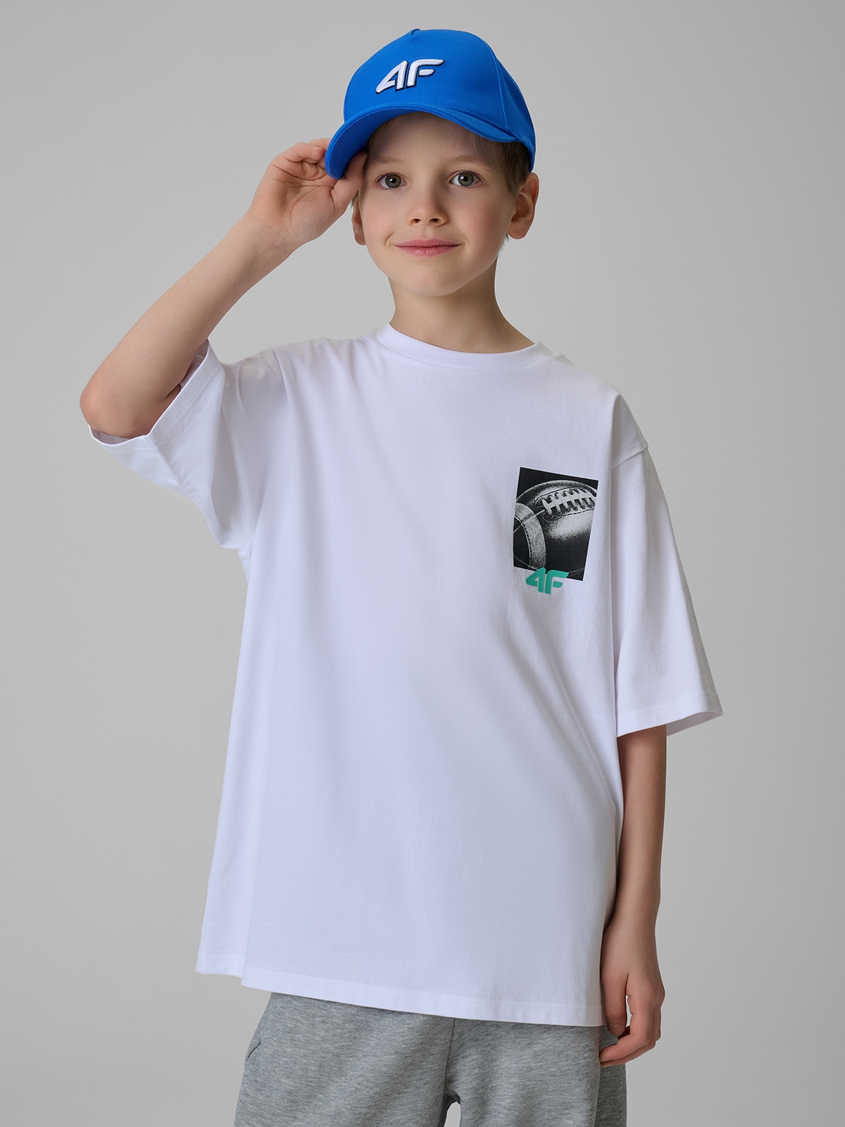 4F T-shirt loose z nadrukiem chłopięcy - biały 146/152 (10-12 lat)