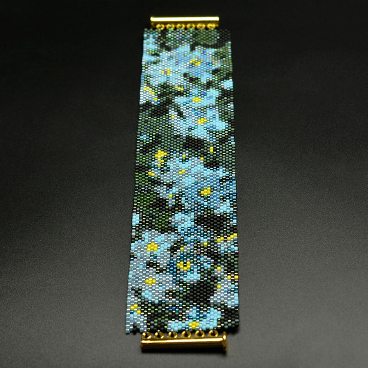 Forget Me Not, szeroka wyplatana bransoleta, beading
