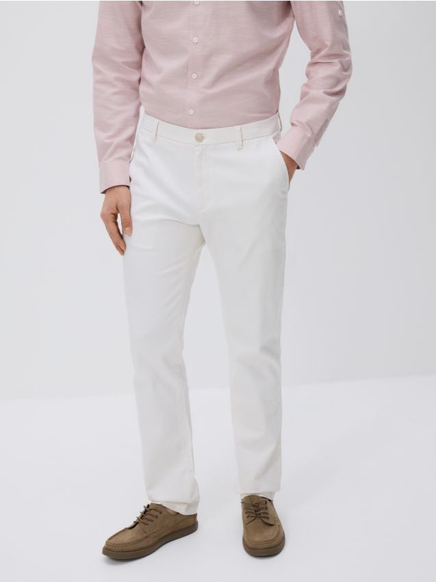 Reserved - Spodnie chino slim - biały