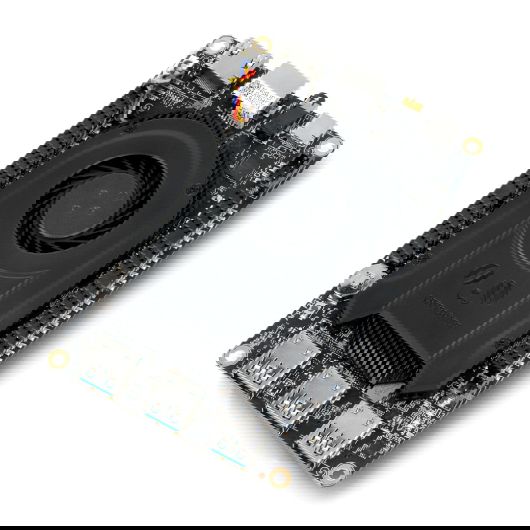 LattePanda 3 Delta 864 - 8GB RAM + 64GB eMMC Intel Celeron N5105