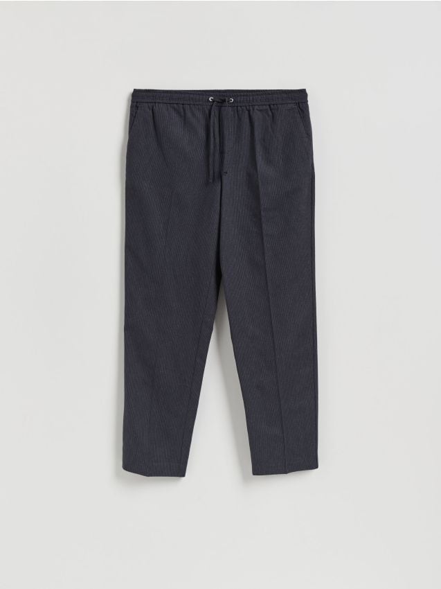 Reserved - Spodnie jogger z dodatkiem lnu - granatowy