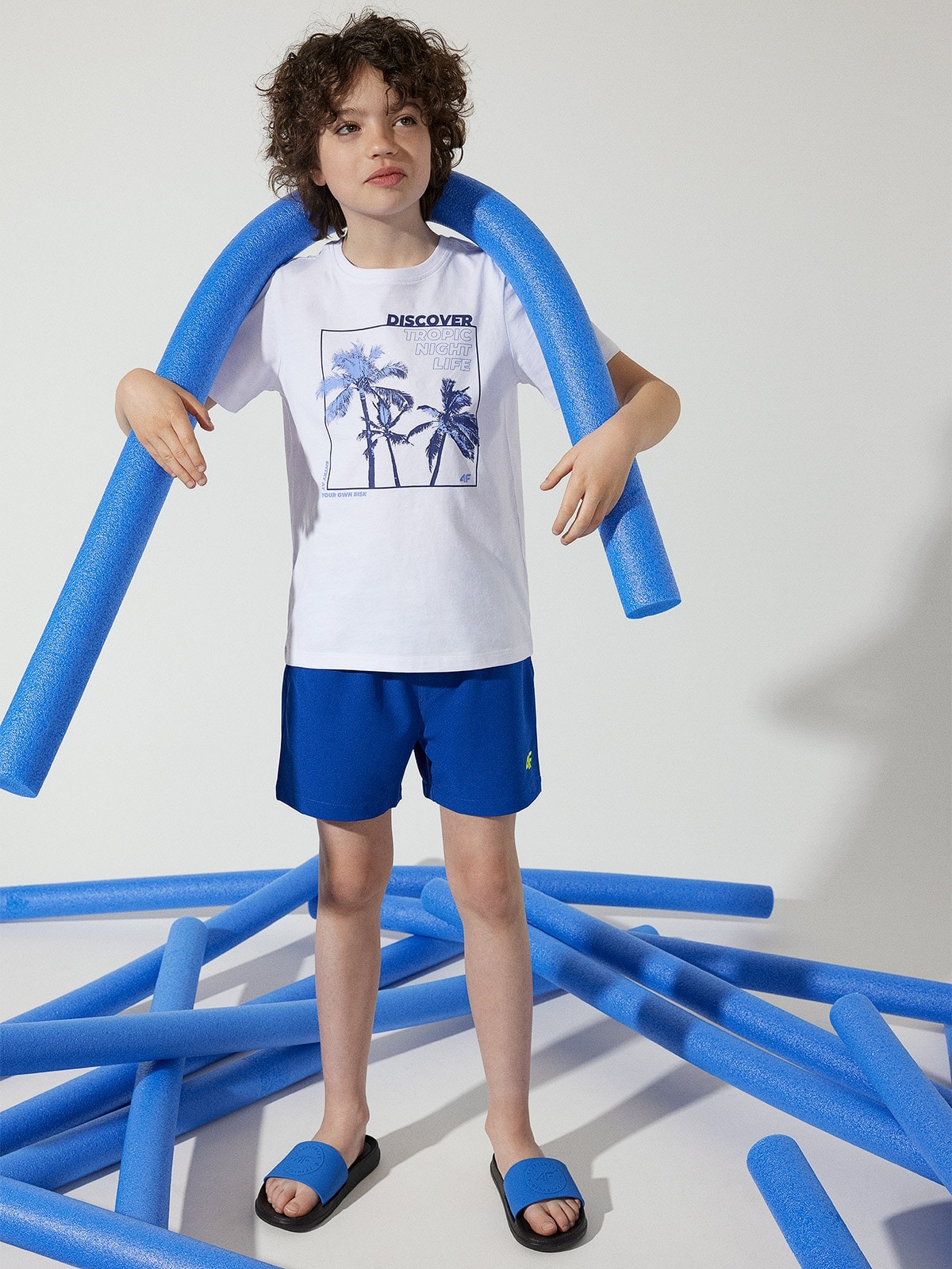 4F Spodenki plażowe boardshorty chłopięce 146 (10-11 lat)