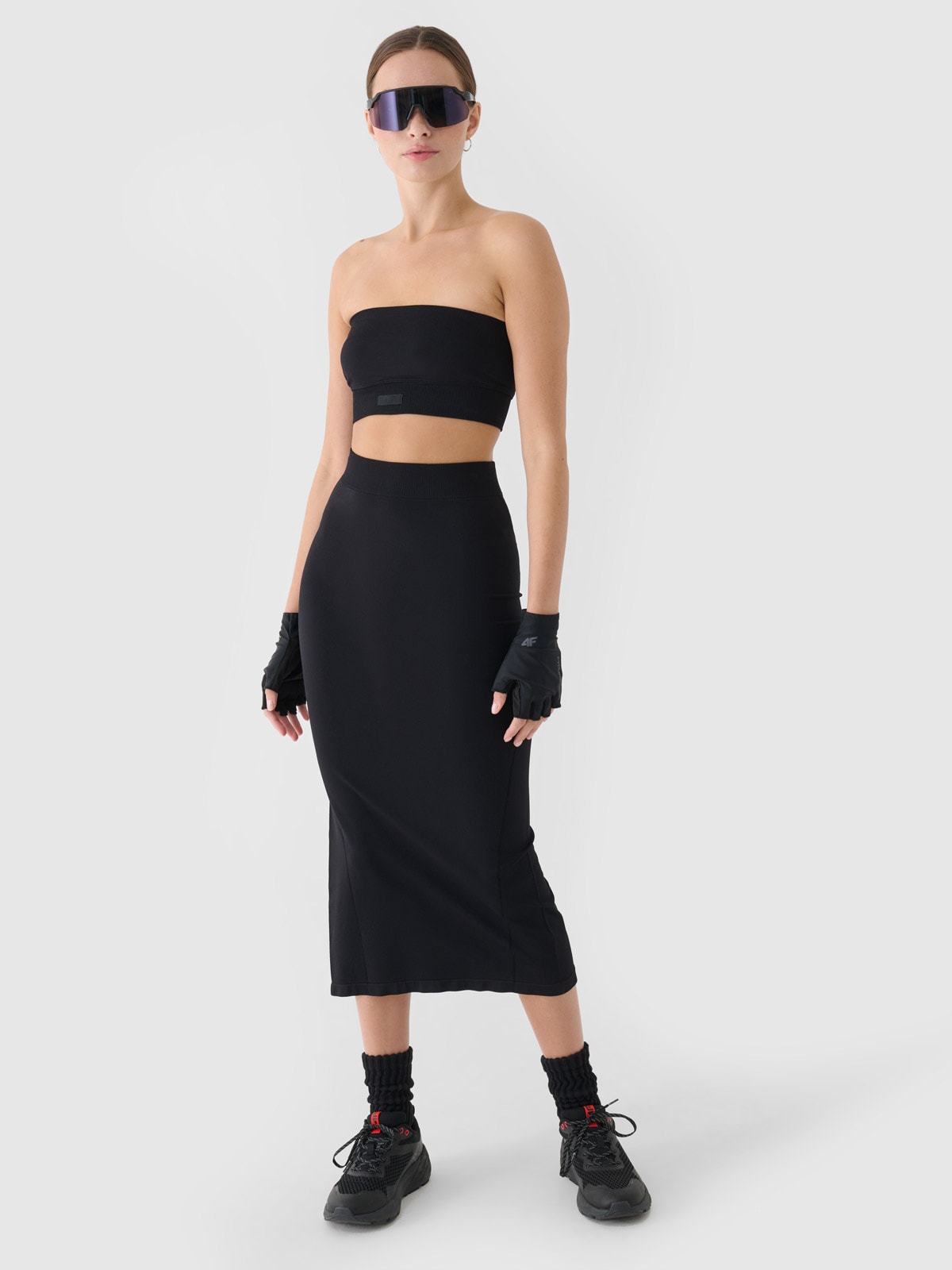 4F Spódnica ołówkowa z rozcięciem maxi damska - czarna M/L