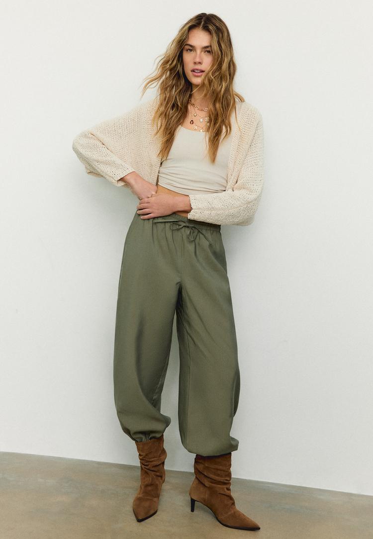 Stradivarius Spodnie alladynki tencel Khaki XXL