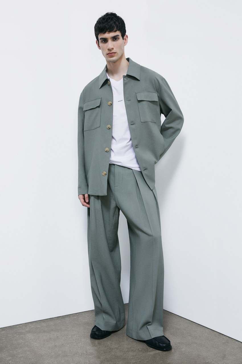 Spodnie oversized z wiskozy z nieregularnym efektem