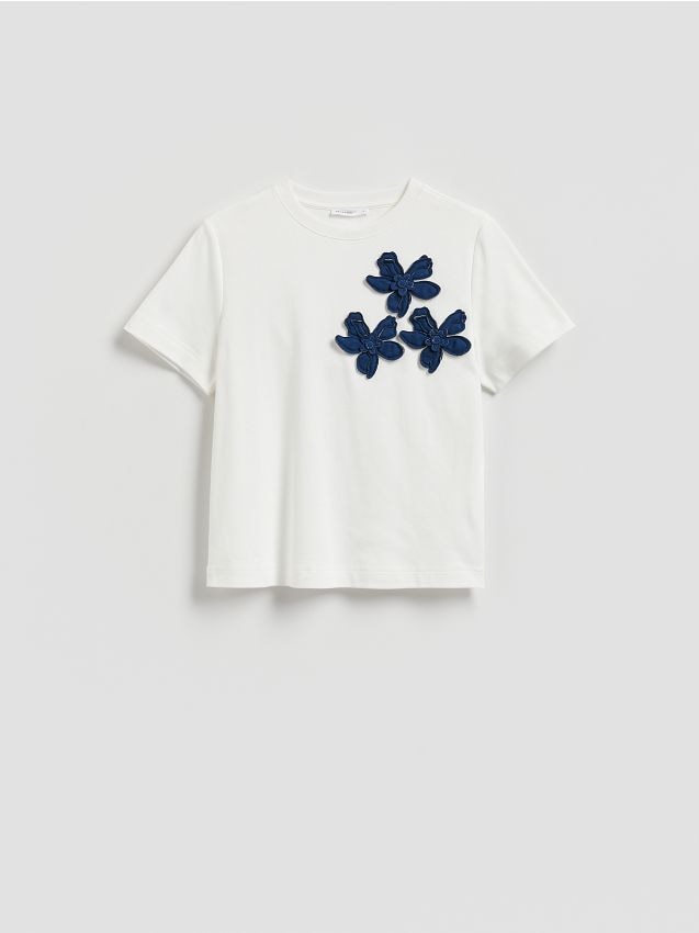 Reserved - T-shirt z kwiatową aplikacją - biały