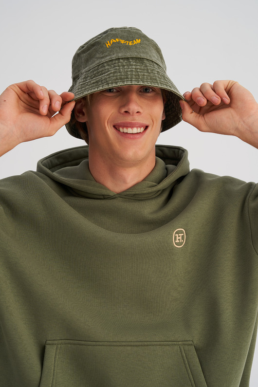 Vintage'owy kapelusz bucket zielony