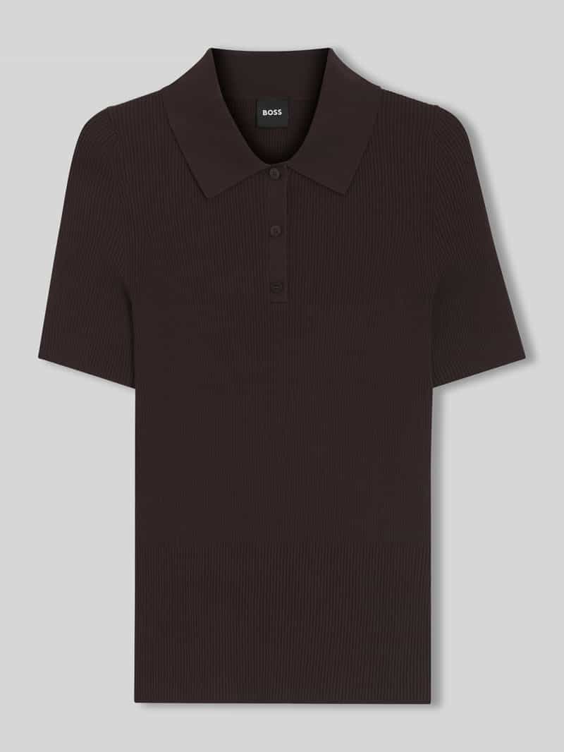 Koszulka polo krój slim fit z prążkowanej dzianiny