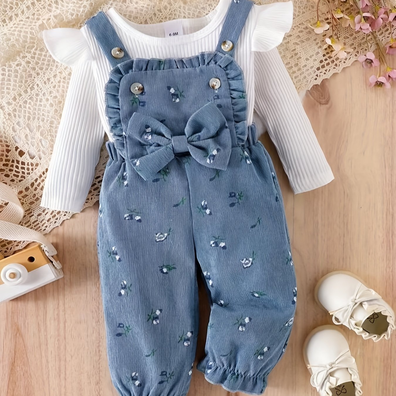 TEMU Uroczy zestaw dla niemowląt: majtki na szelkach z kwiatową kokardką i bluzka z długim rękawem z małymi rękawami typu 