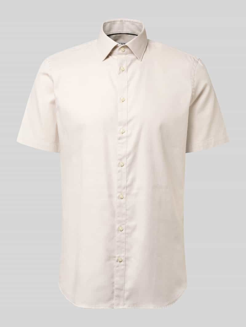 Koszula o kroju slim fit biznes z bawełny z kołnierzykiem typu kent