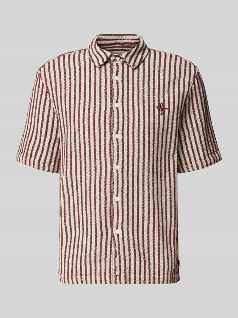 Koszula casualowa o kroju regular fit z wzorem w paski