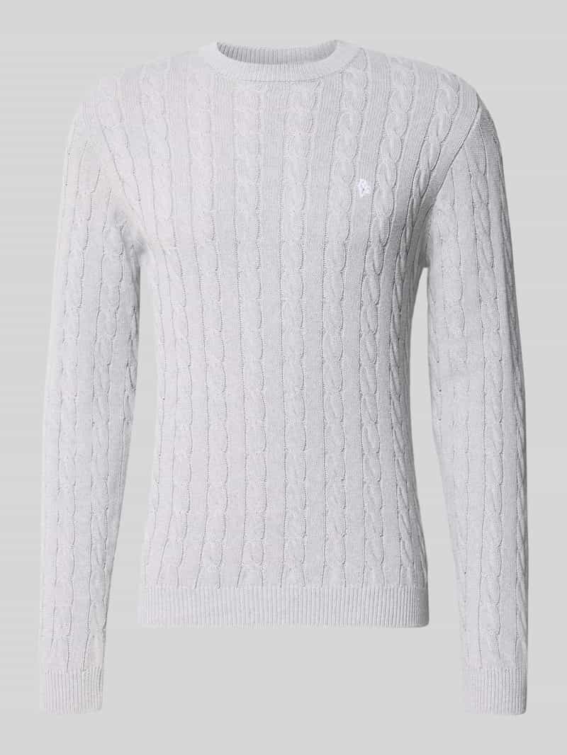 Sweter dzianinowy z warkoczowym wzorem i haftowanym logo