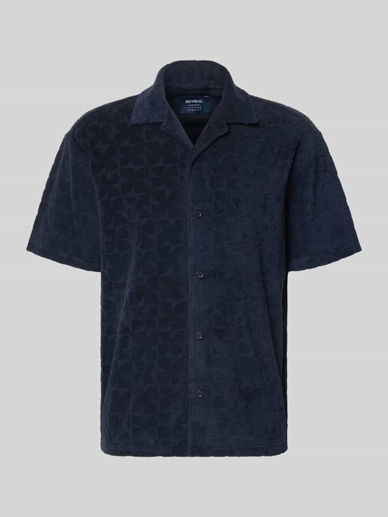 Koszula casualowa o kroju regular fit z fakturowanym wzorem