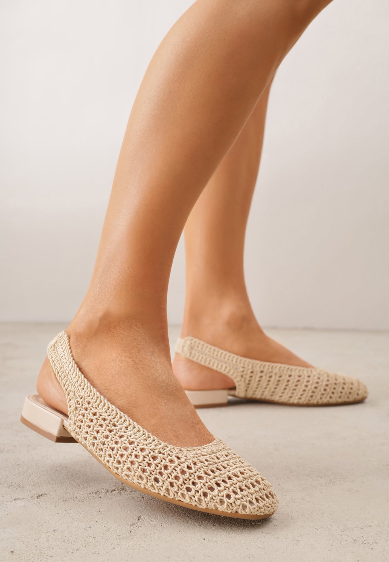 Beżowe Balerinki Slingback z Cholewką z Plecionki Lilinova