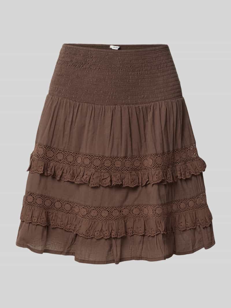 Spódnica o kształcie dzwonka z szydełkową koronką model 'Viljana'