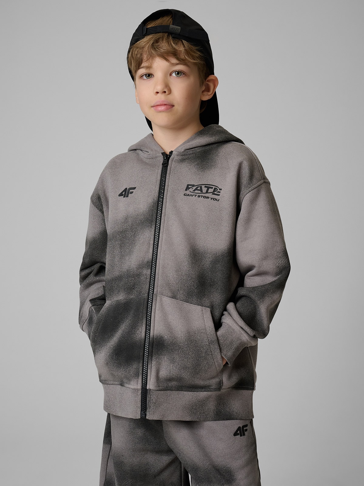 4F Bluza dresowa loose z kapturem chłopięca - czarna 158/164 (12-14 lat)