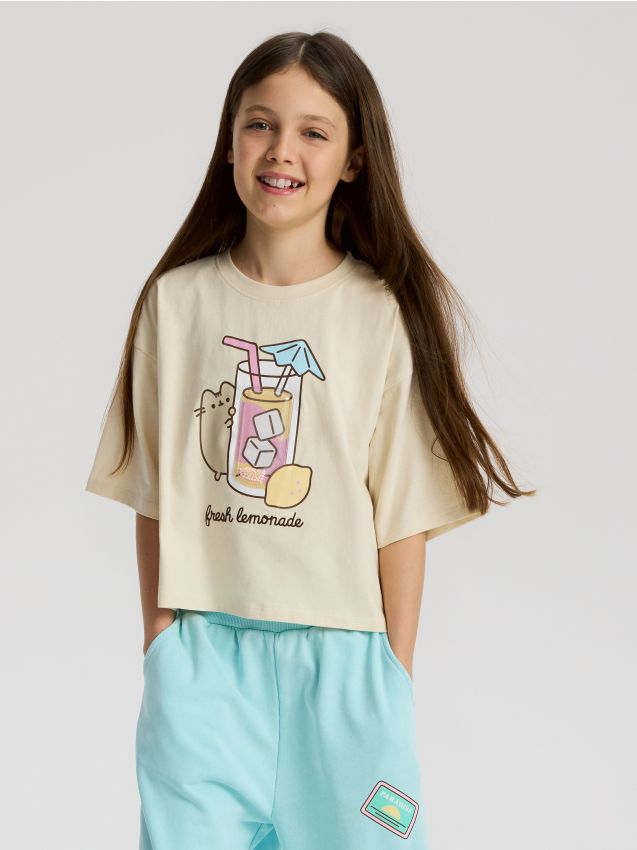 Reserved - Krótki t-shirt Pusheen - beżowy