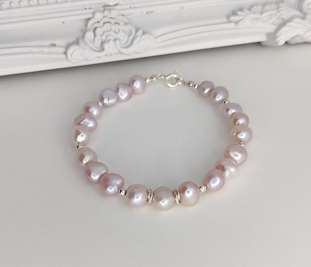 Lśniące perły - bransoletka różana