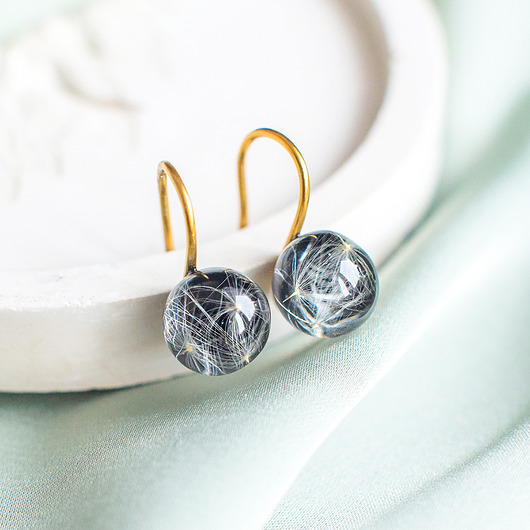 Kolczyki z rzęsek dmuchawca