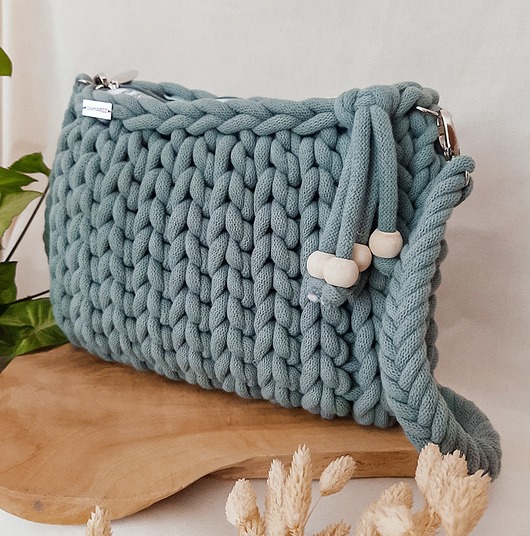 Torebka pleciona z grubego sznurka Pillow Bag - laurowa