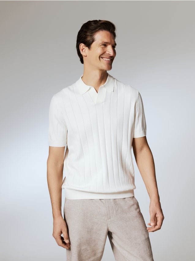 Reserved - Strukturalny sweter polo - złamana biel