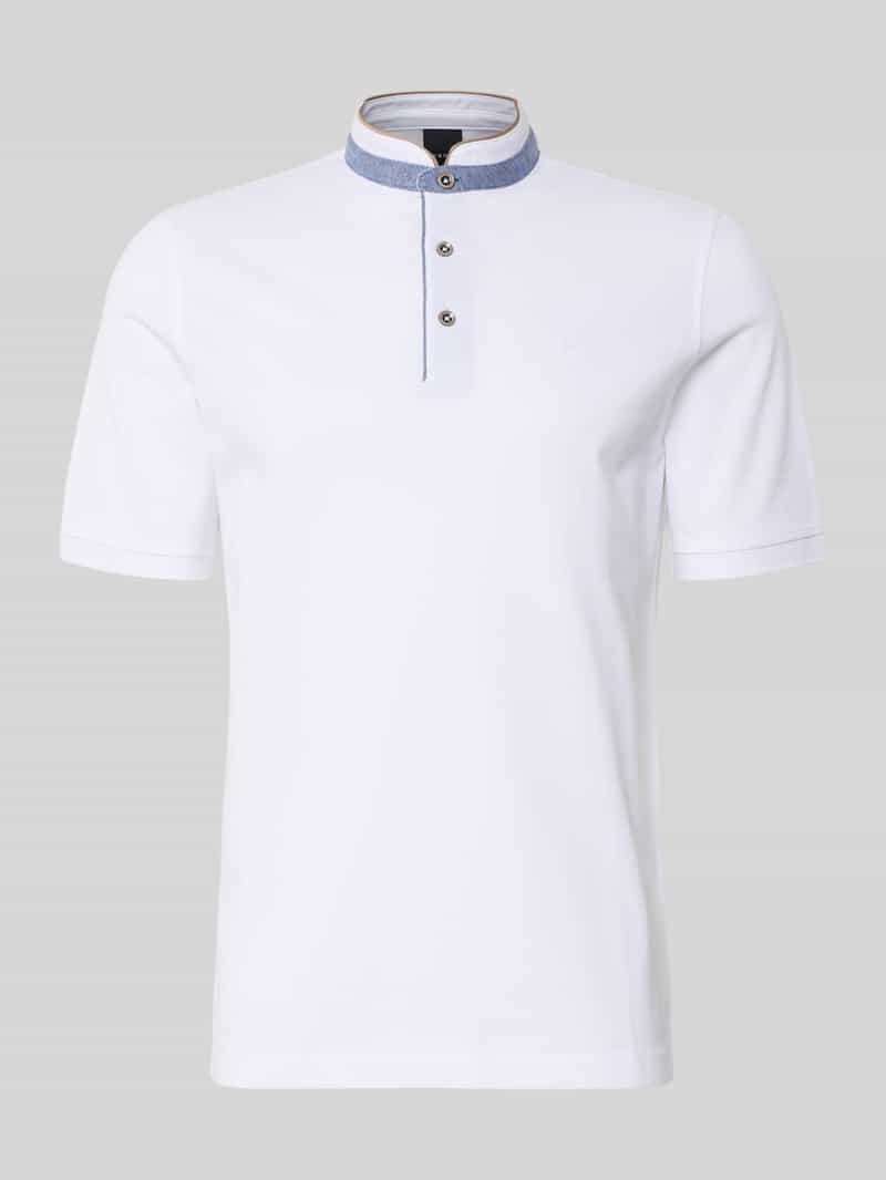 Koszulka polo o kroju regular fit ze stójką i wyhaftowanym logo