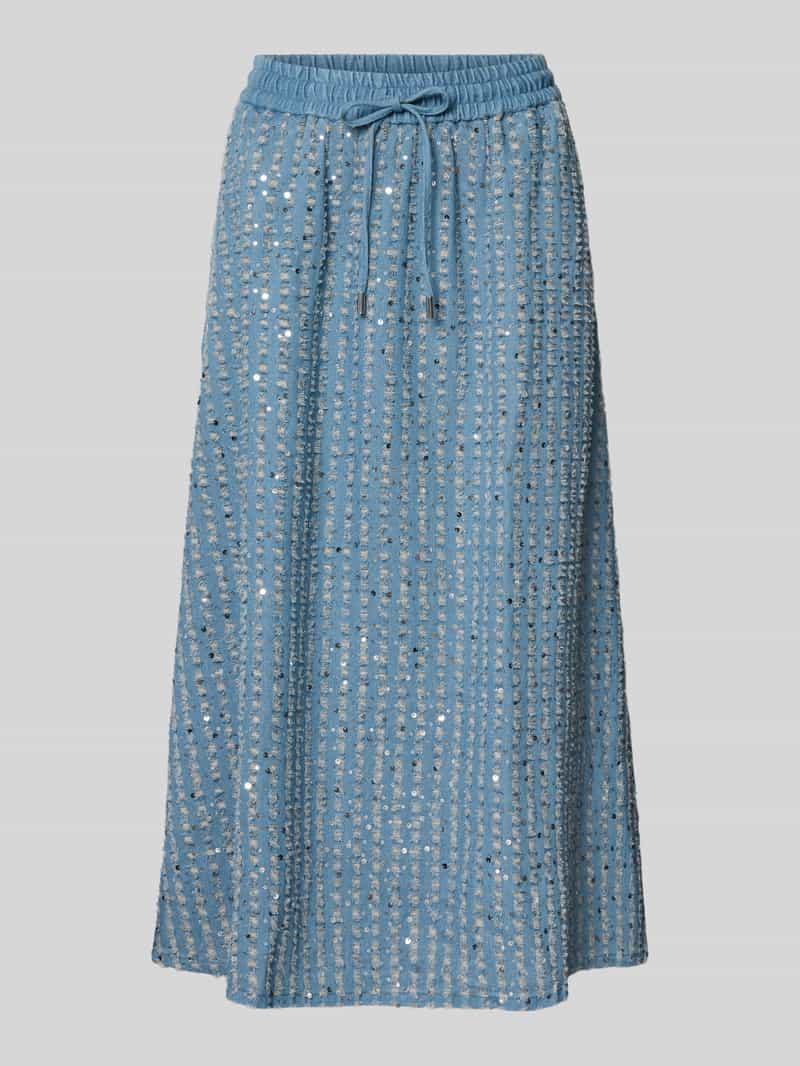 Rozkloszowana spódnica z cekinowym obszyciem i elastycznym pasem