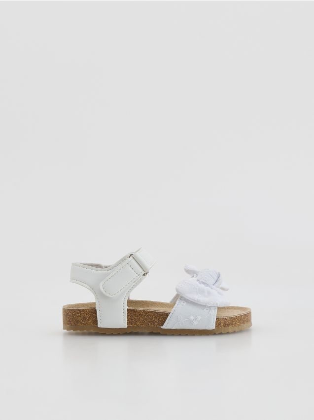 Reserved - Sandały z łączonych materiałów - złamana biel