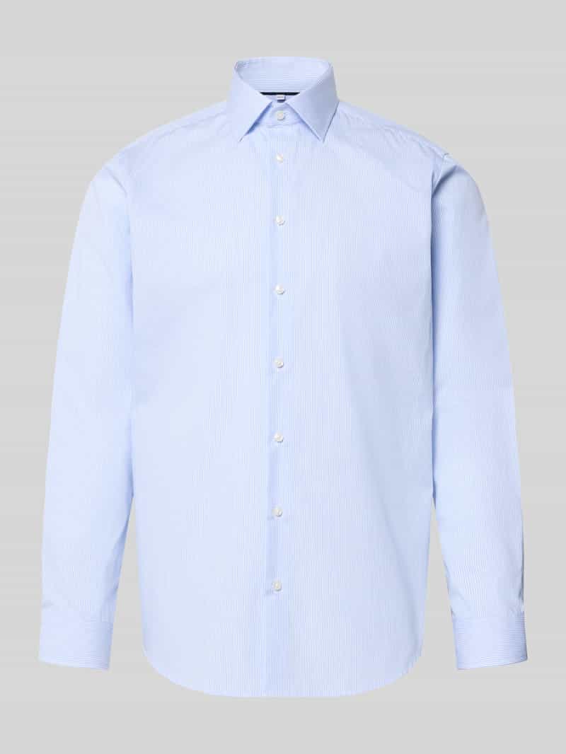 Koszula biznesowa o kroju regular fit z bawełny z kołnierzykiem typu kent