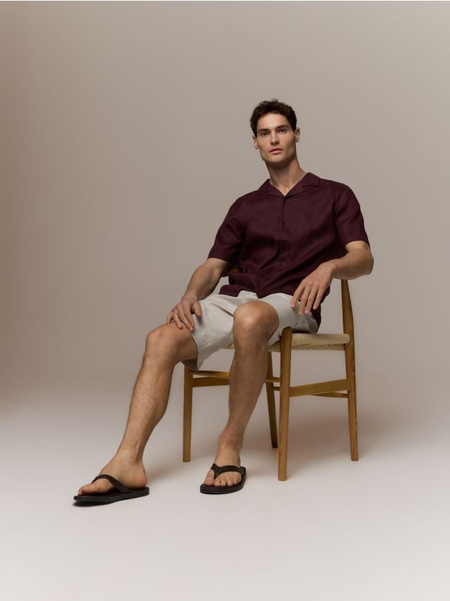 Reserved - Lniana koszula regular fit - bordowy