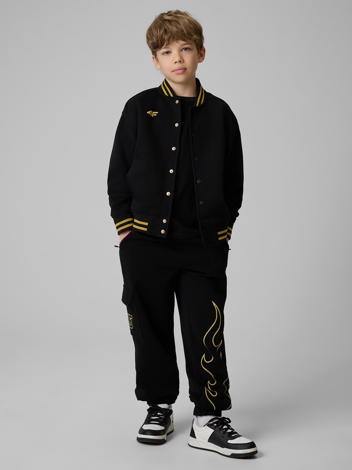 4F Spodnie dresowe joggery dziecięce 4F x Bartosz Zmarzlik - czarne 158/164 (12-14 lat)