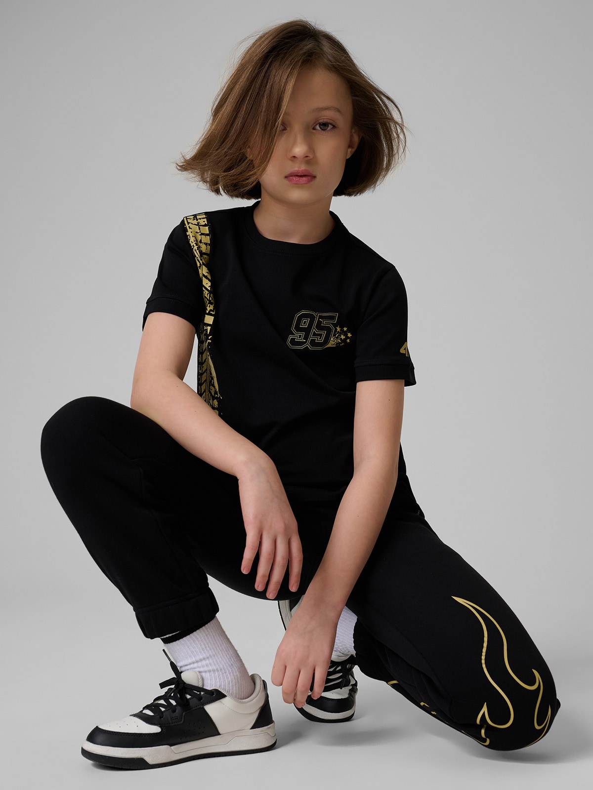 4F T-shirt regular z nadrukiem dziecięcy 4F x Bartosz Zmarzlik - czarny 158/164 (12-14 lat)