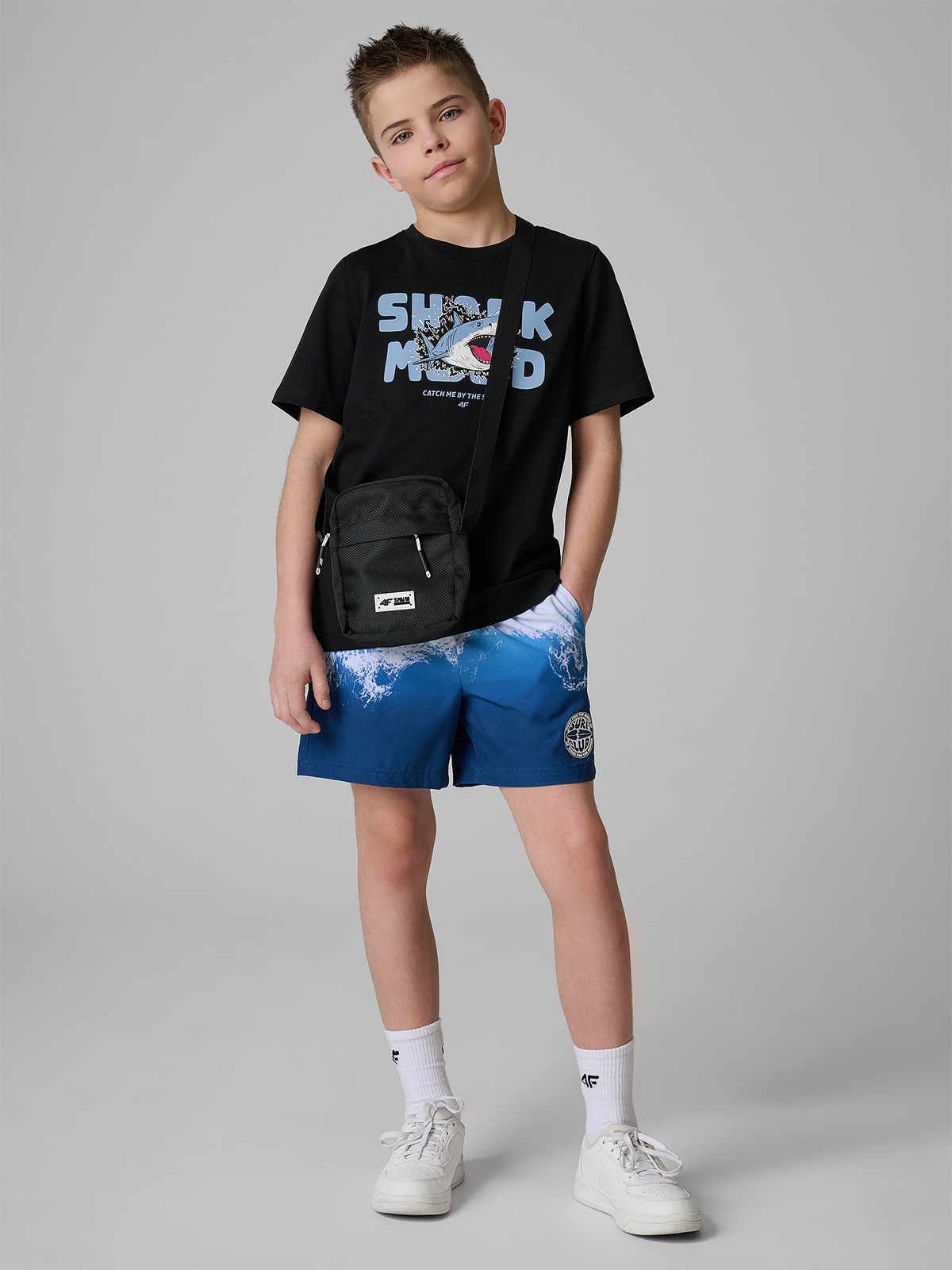 4F Spodenki plażowe boardshorty chłopięce - niebieskie 158/164 (12-14 lat)