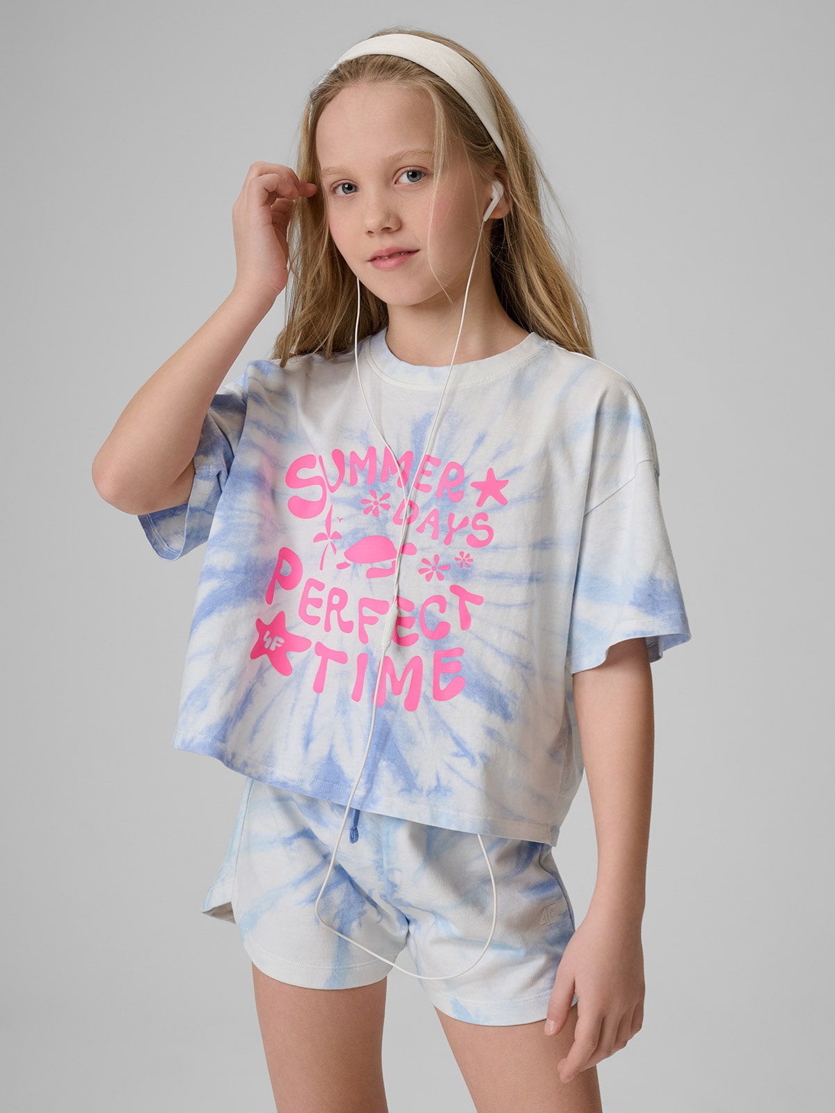 4F T-shirt loose z nadrukiem dziewczęcy - niebieski 158/164 (12-14 lat)