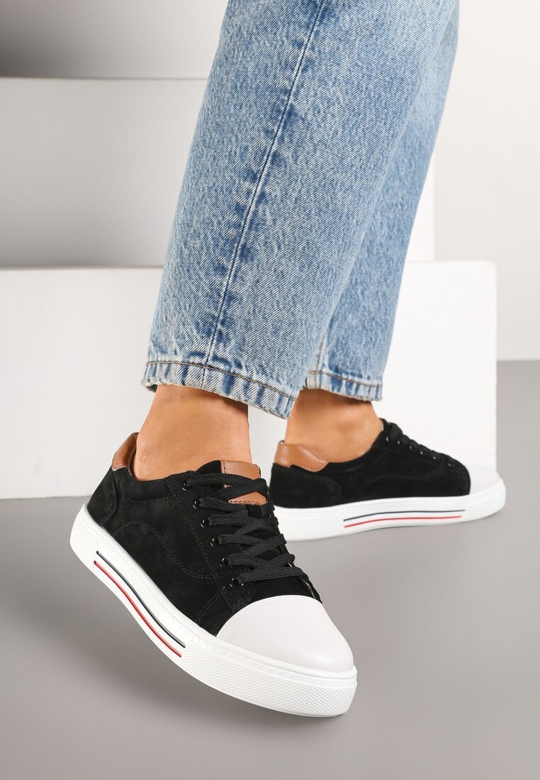 Czarne Skórzane Trampki na Płaskiej Podeszwie ze Skórzaną Wkładką i Kontrastowym Noskiem Helili