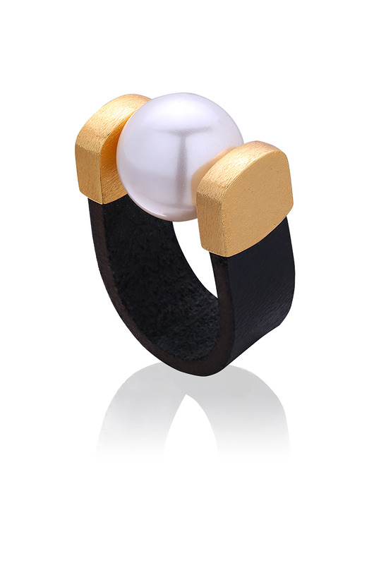 Pierścionek Pearl Ring in Gold