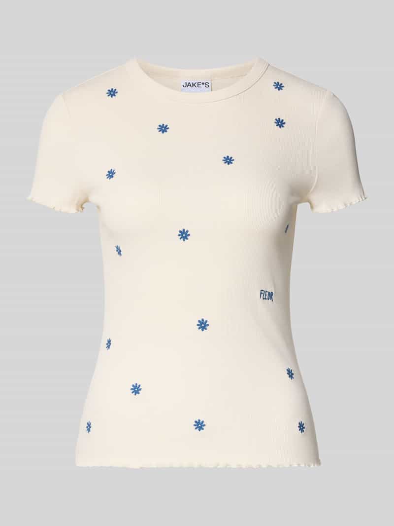 t-shirt w efekt prążkowania z hafty