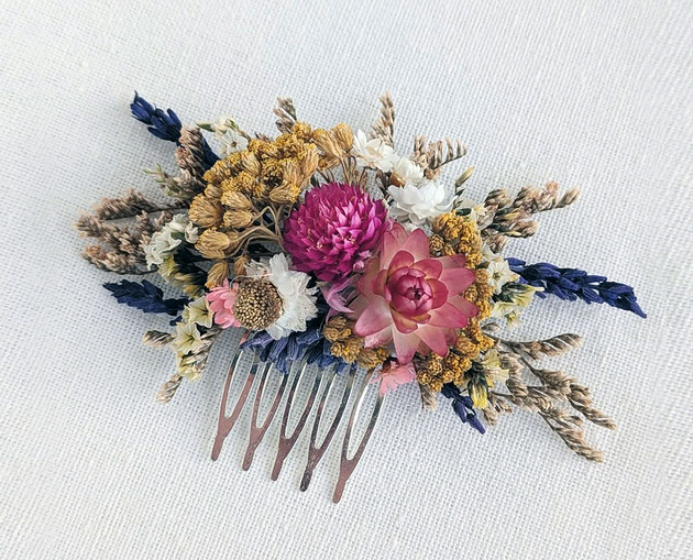 Grzebyk do włosów z naturalnymi kwiatami różowa łąka