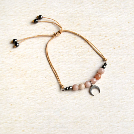 Amulet - kamień słoneczny & księżyc