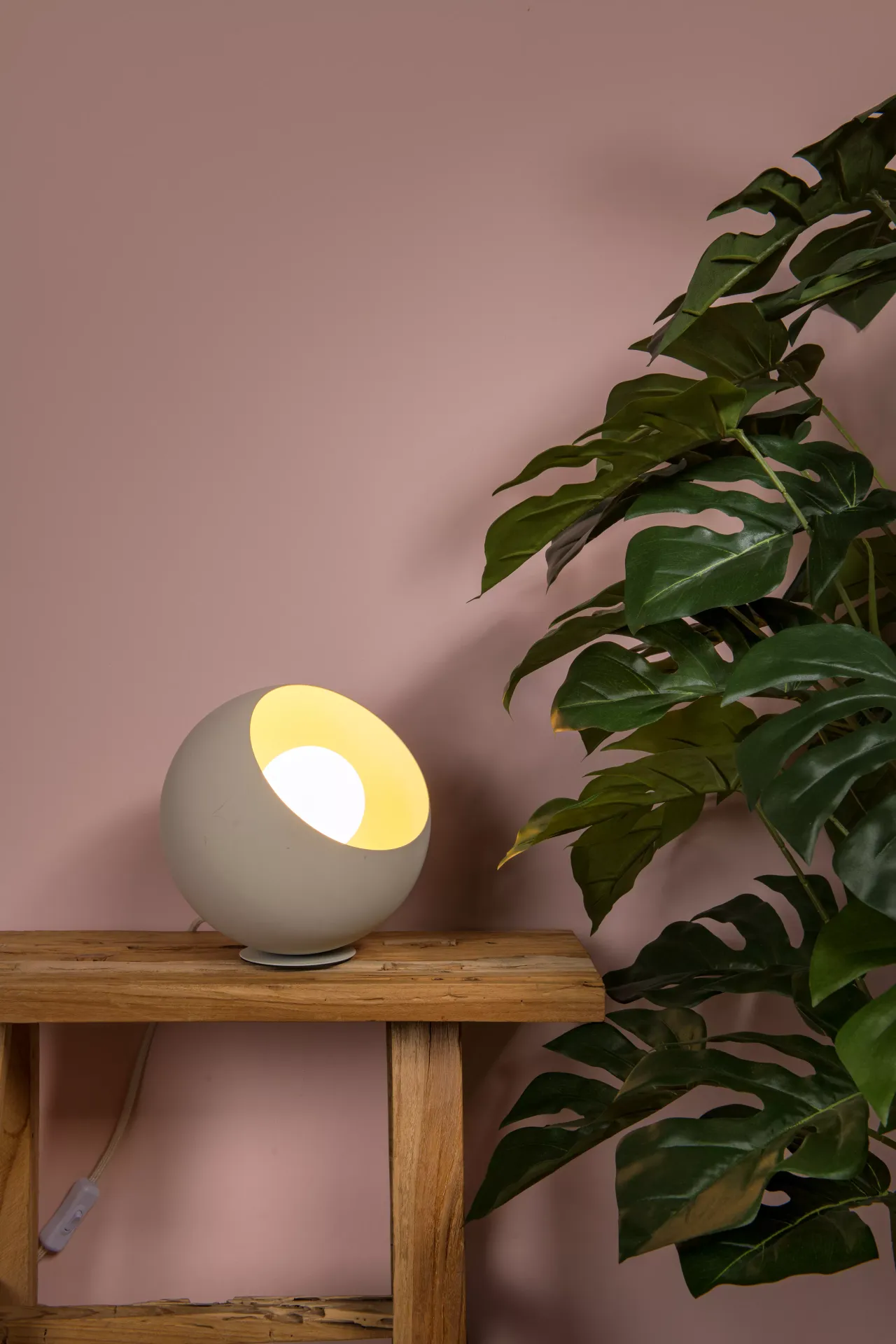 DOREDOS lampa stołowa otwarta kula 20cm kremowa beżowa 1xE27 LUCIDE 51500/20/38