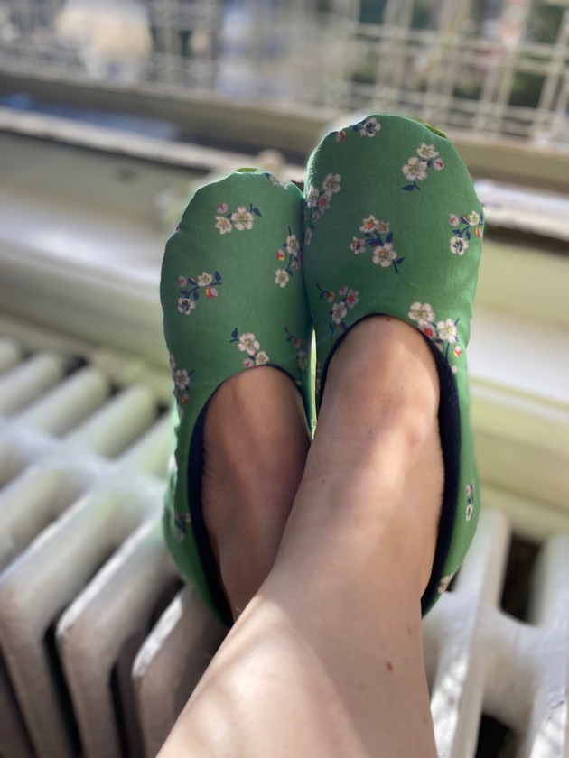 Kapcie zielone w kwiatki r.37