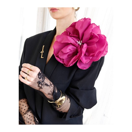 Duża broszka kwiat fuksja