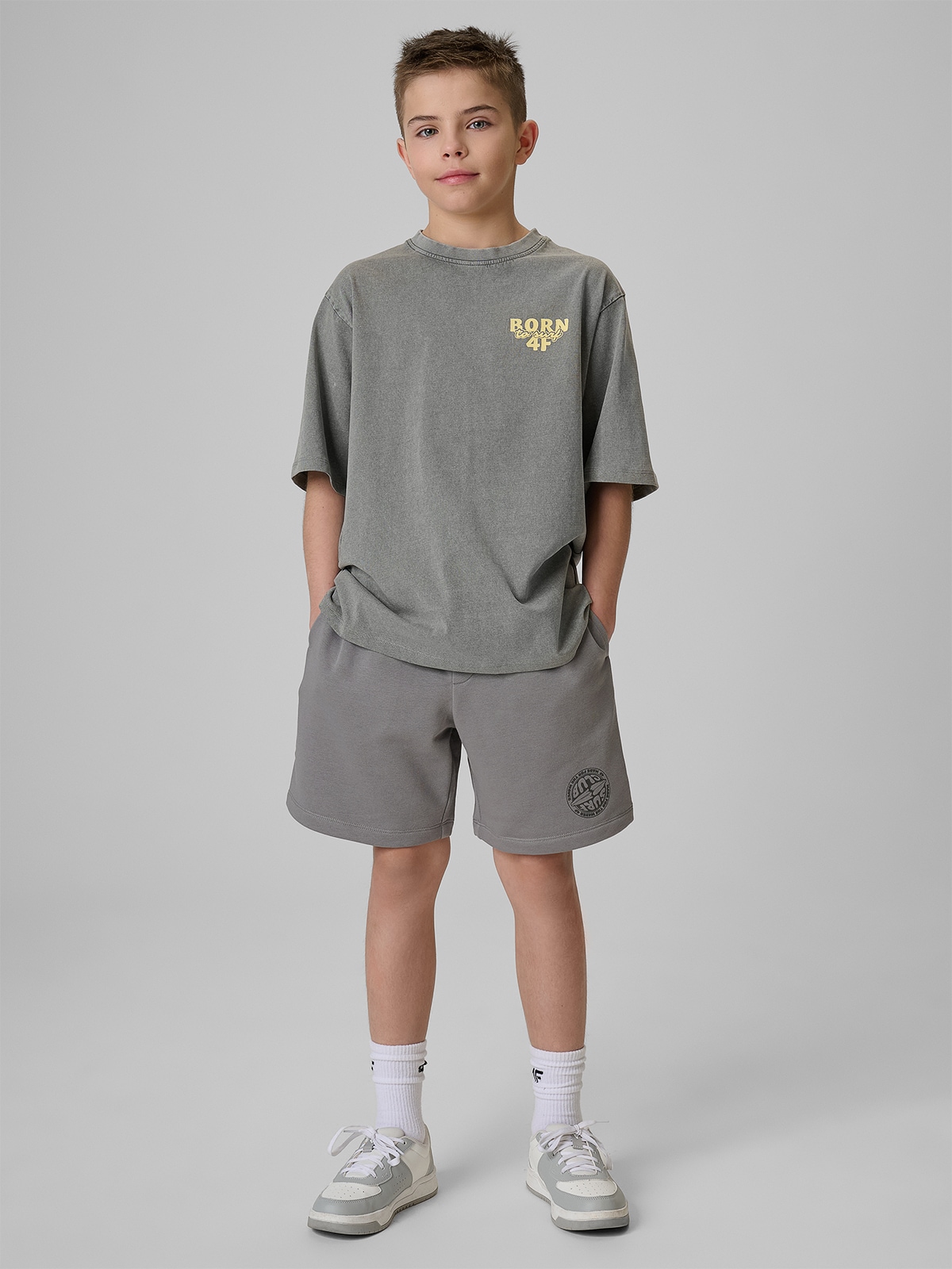 4F Spodenki dresowe chłopięce - szare 164 (13-14 lat)