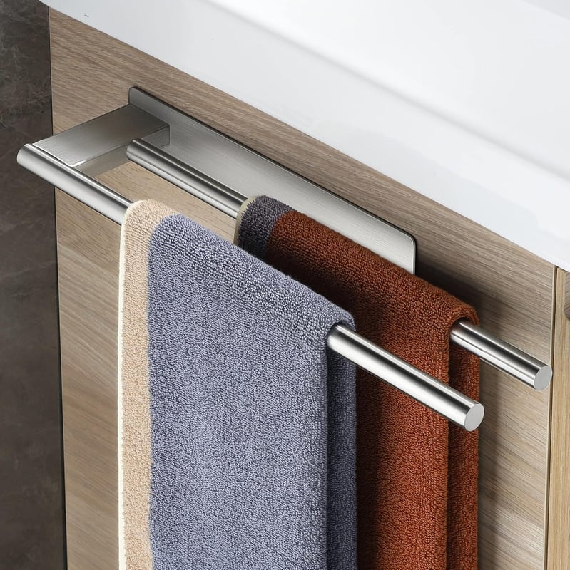 Wieszak na ręczniki do łazienki bez wiercenia, podwójny wieszak samoprzylepny ze stali nierdzewnej, dwuramienny uchwyt na ręczniki ścienny, srebrny