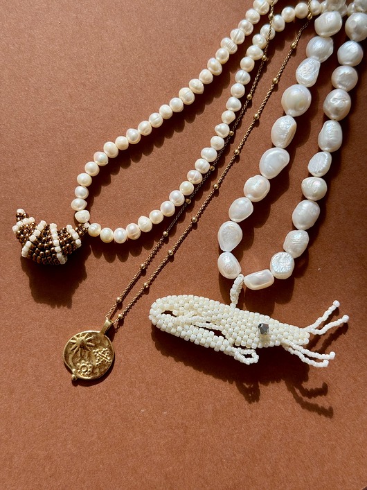 Naszyjnik z rogalikiem czyli choker z ręcznie uszytym croissantem