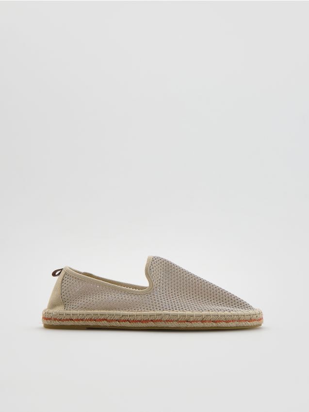 Reserved - Espadryle z plecionką - beżowy