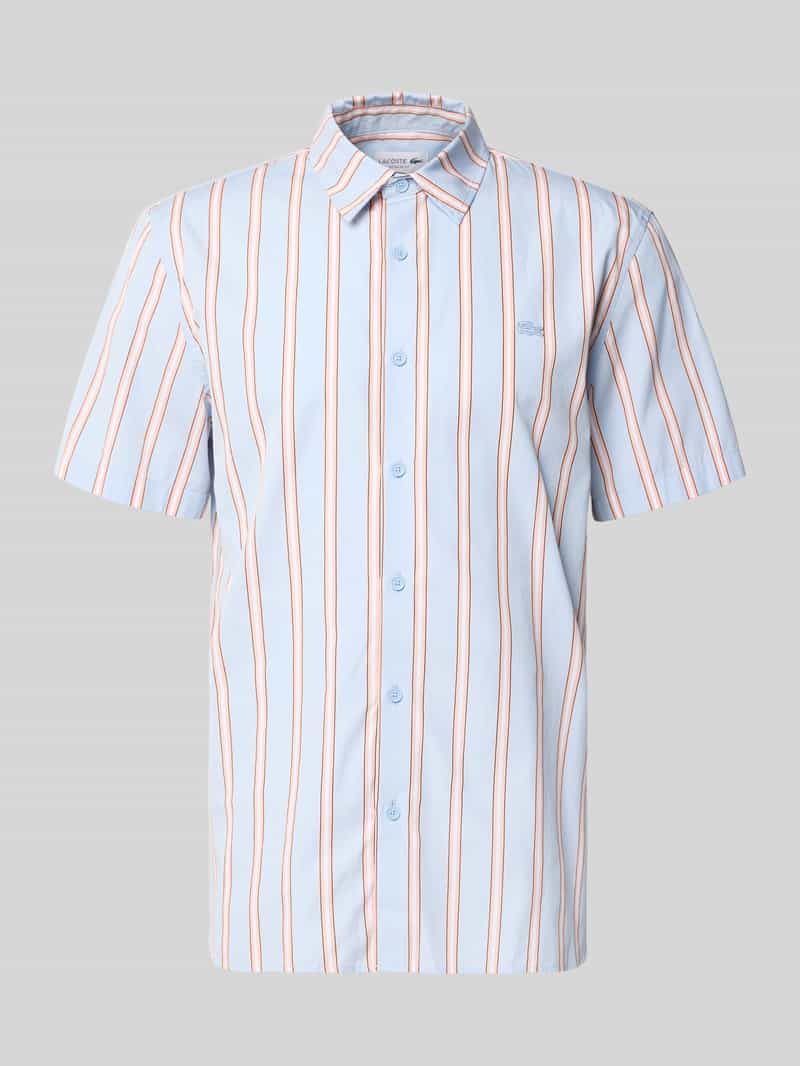 Koszula casualowa o kroju regular fit z czystej bawełny