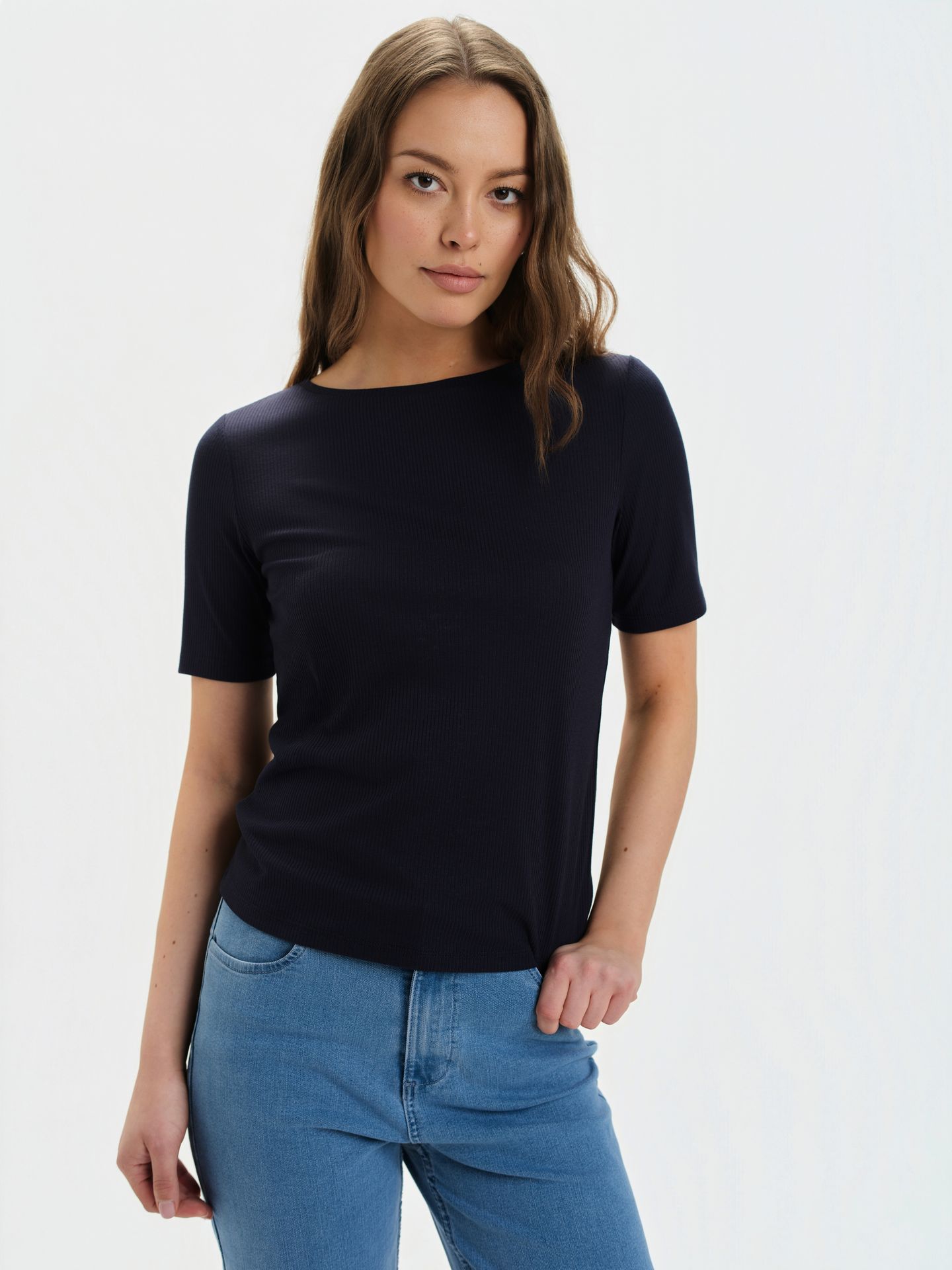 Granatowy top basic