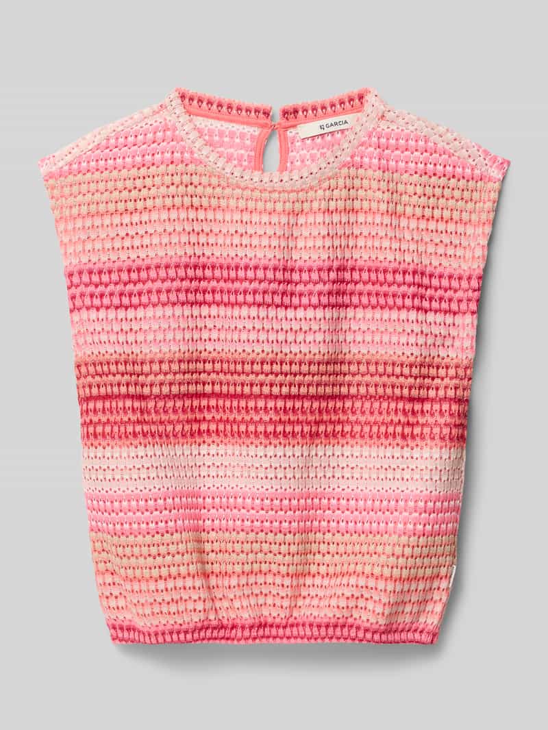 Top o dzianinowym wyglądzie w kroju regular fit