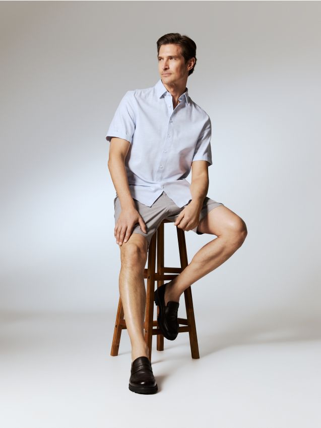 Reserved - Elegancka koszula regular fit - jasnoniebieski